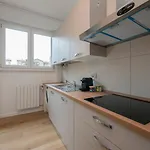Luminoso E Moderno Vicino Metro Apartman *